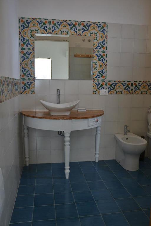 سكوبيلو B&B Talia الغرفة الصورة